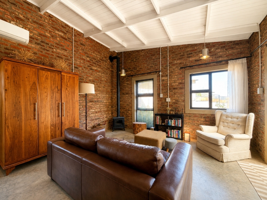 5 Bedroom Property for Sale in Viljoenskroon Rural Free State